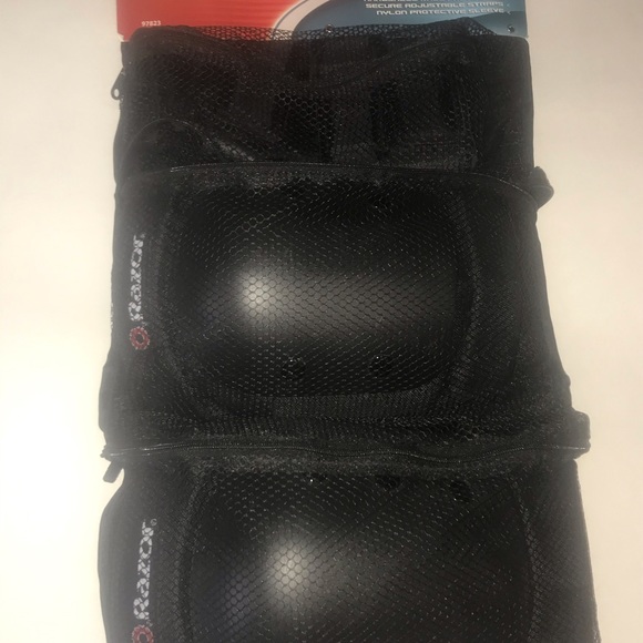 Razor Pads - Picture 3 of 4